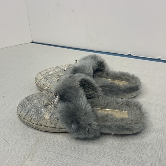 Michael Kors Carter Slipper in silver - Picture 3 of 8